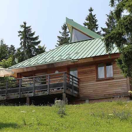 Les Loges Du Jura 4 Etoiles Leilighet Nanchez Eksteriør bilde